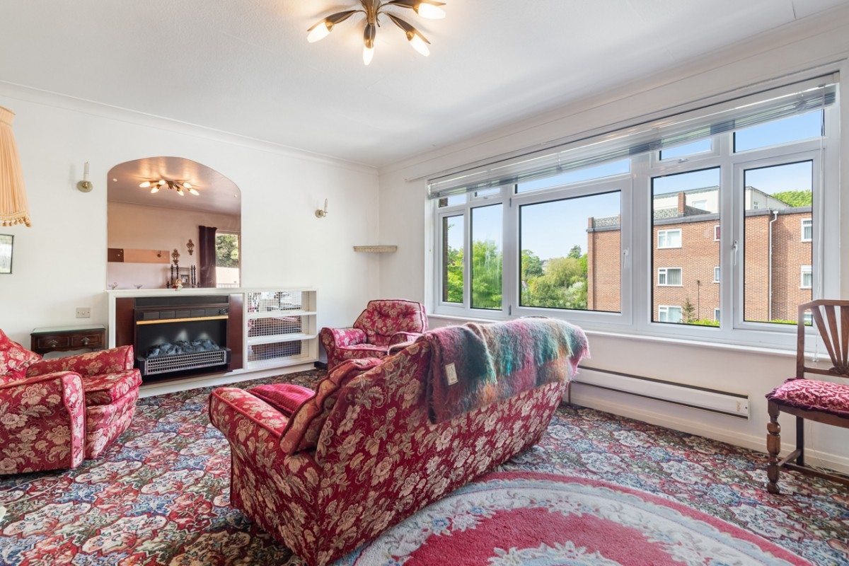 Torwood Court, Old Torwood Road Property for Sale in Torquay John